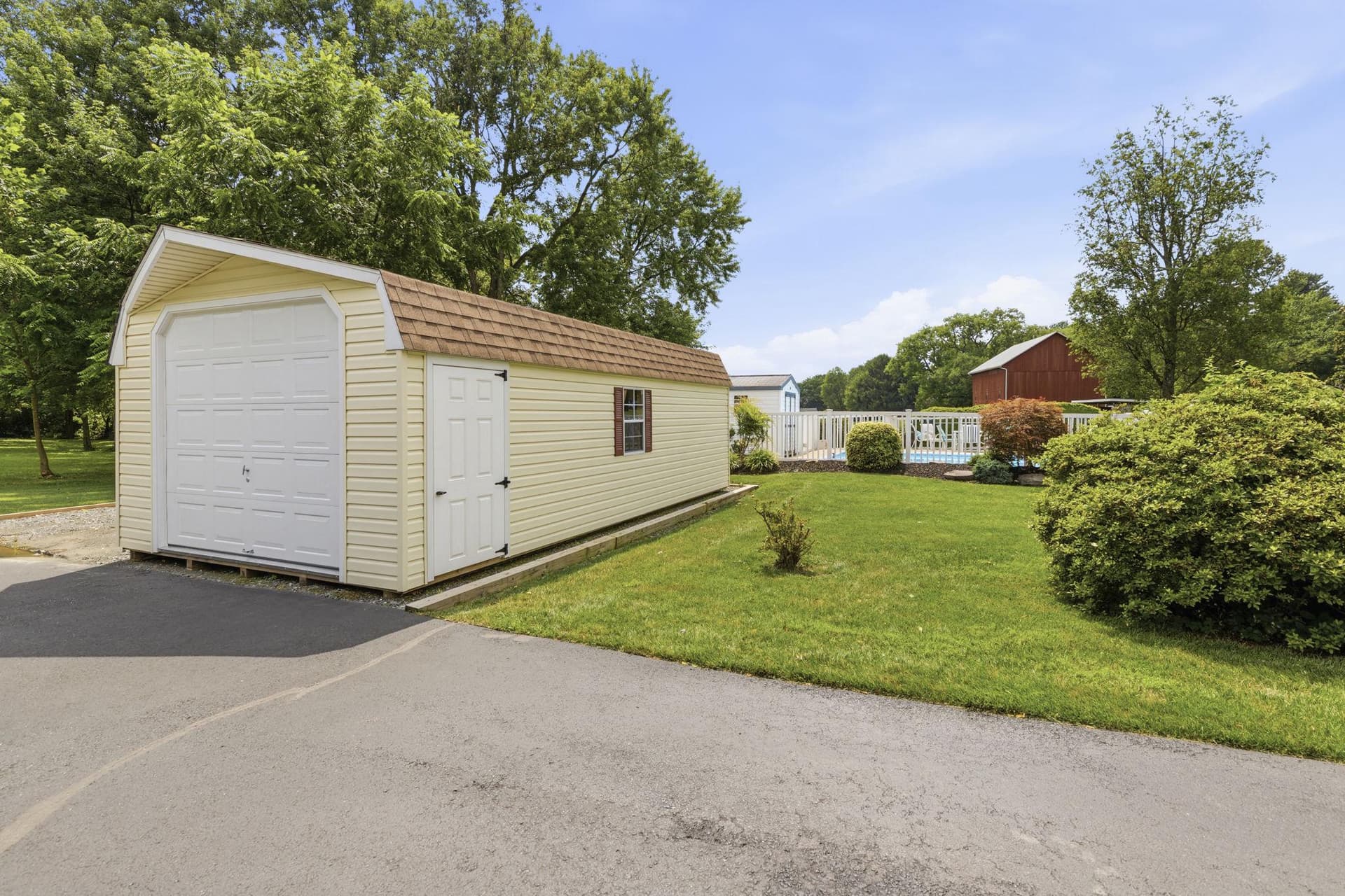 8 Fairhill Road photo 31