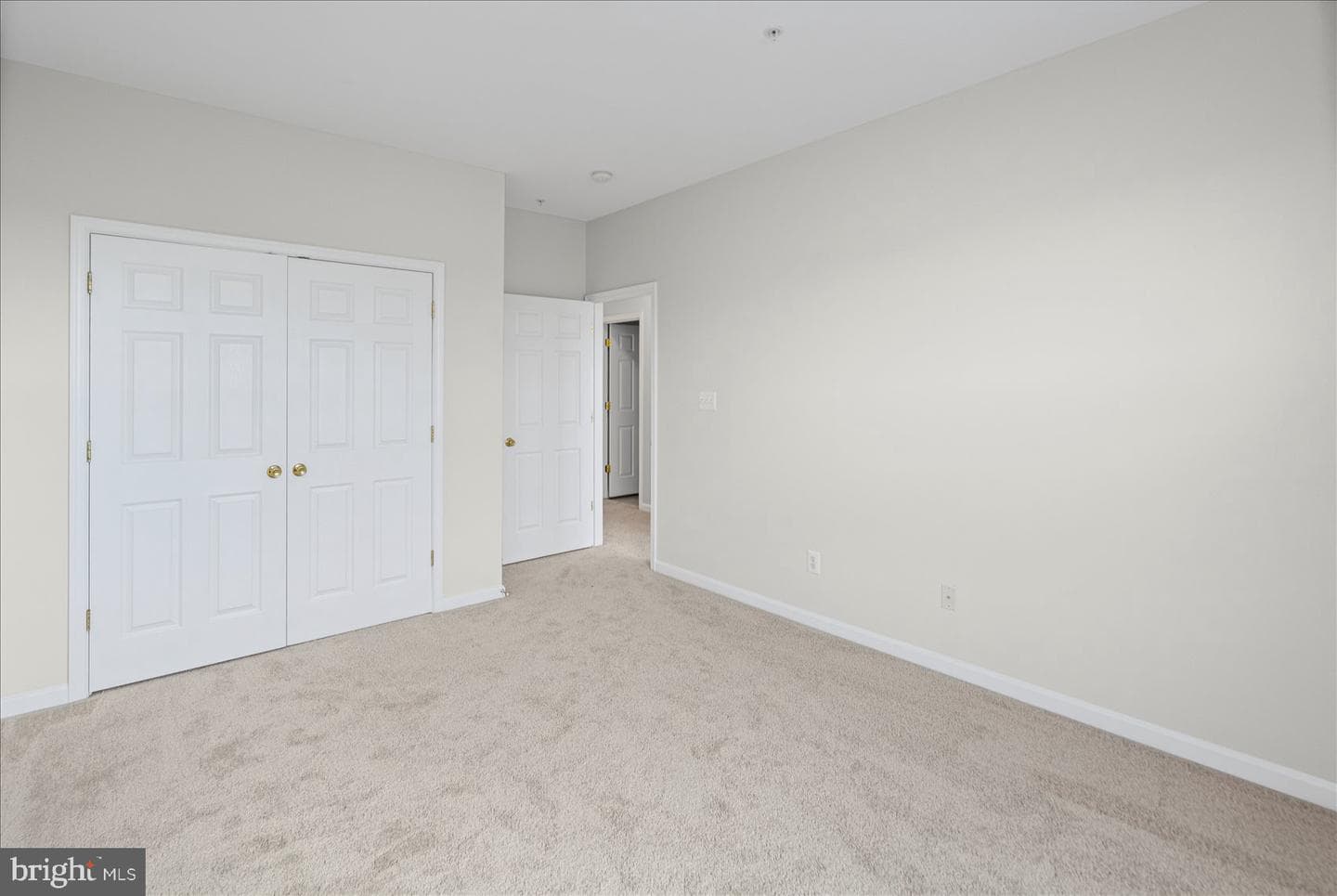 1670 Mohegan Drive #b photo 26