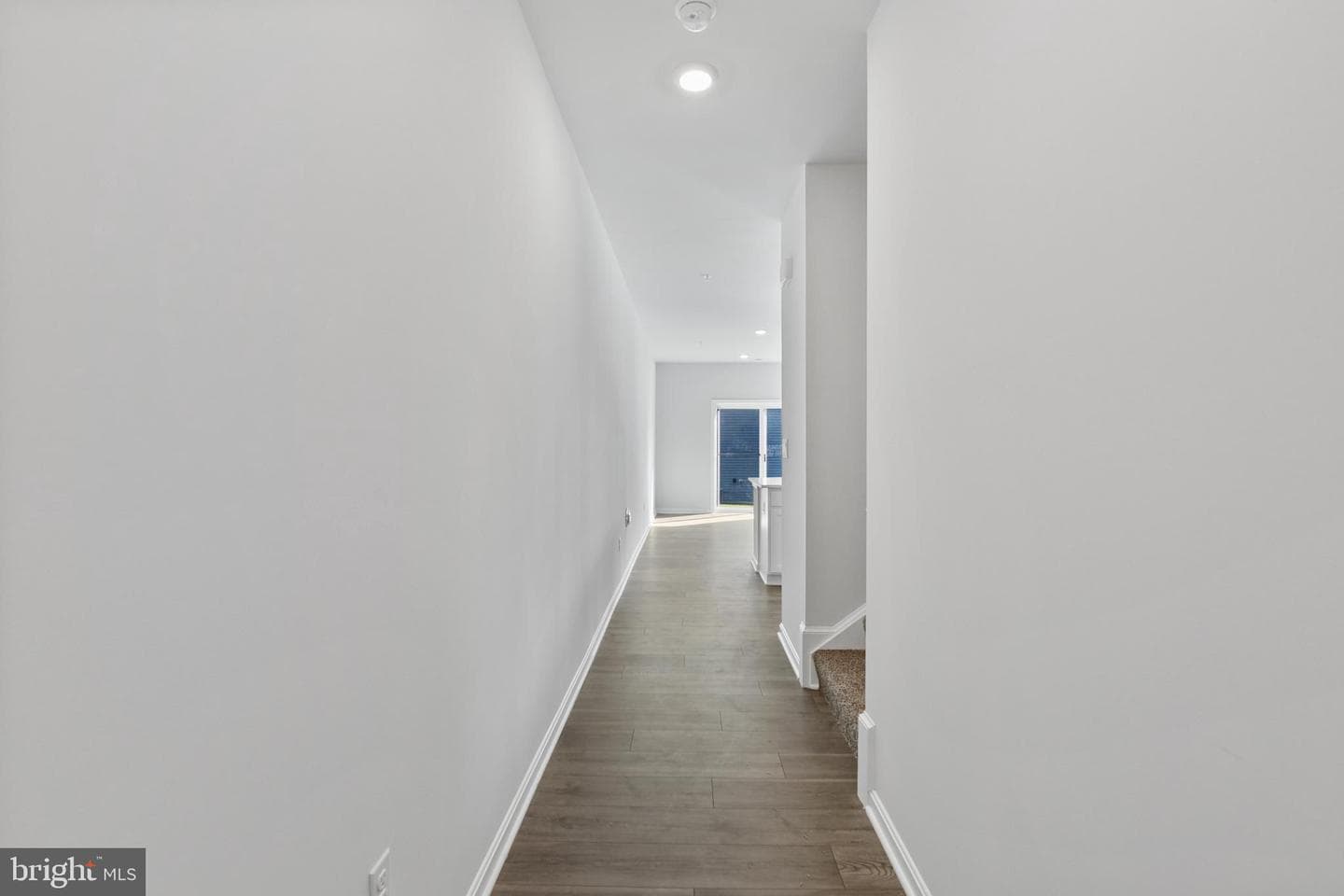1709 Carver Circle photo 6