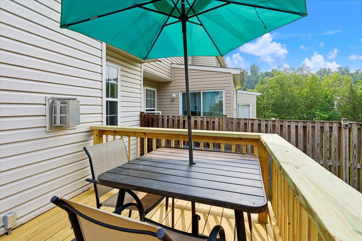 4749 Coralberry Court photo 25