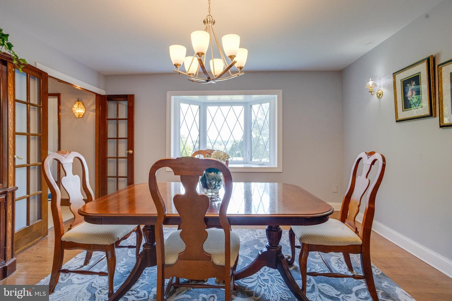 2300 Kings Arms Drive photo 12