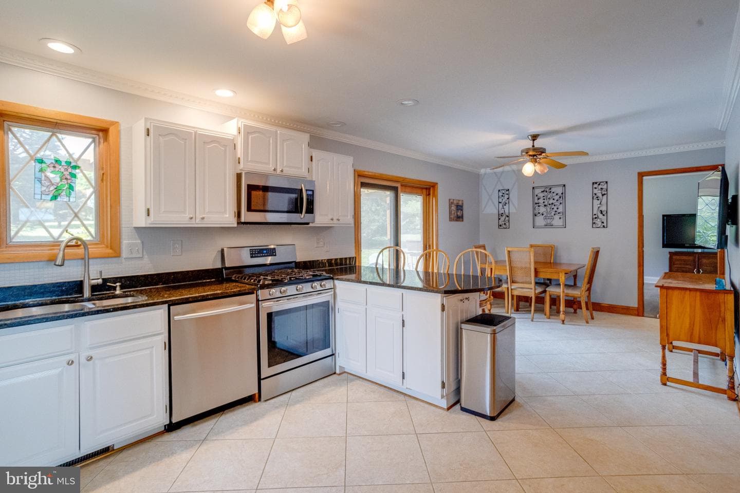 2300 Kings Arms Drive photo 37