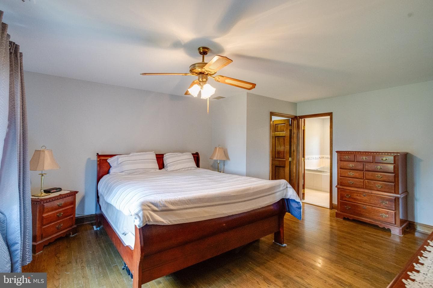 2300 Kings Arms Drive photo 64