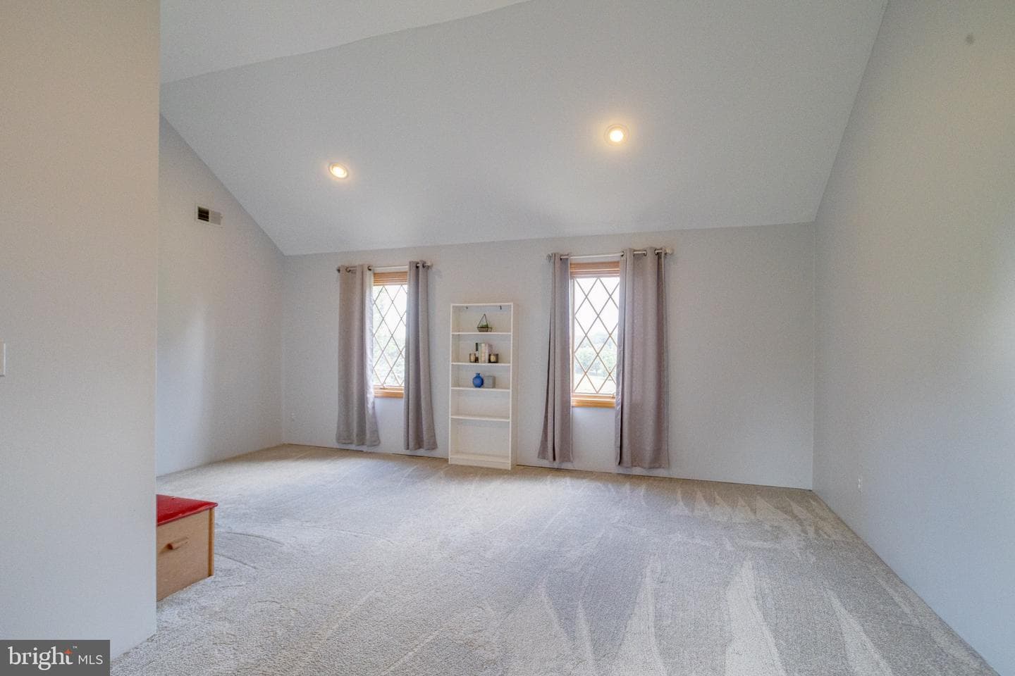 2300 Kings Arms Drive photo 66