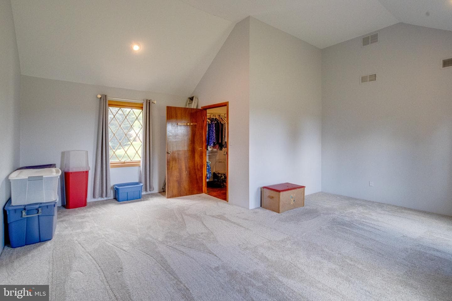 2300 Kings Arms Drive photo 69