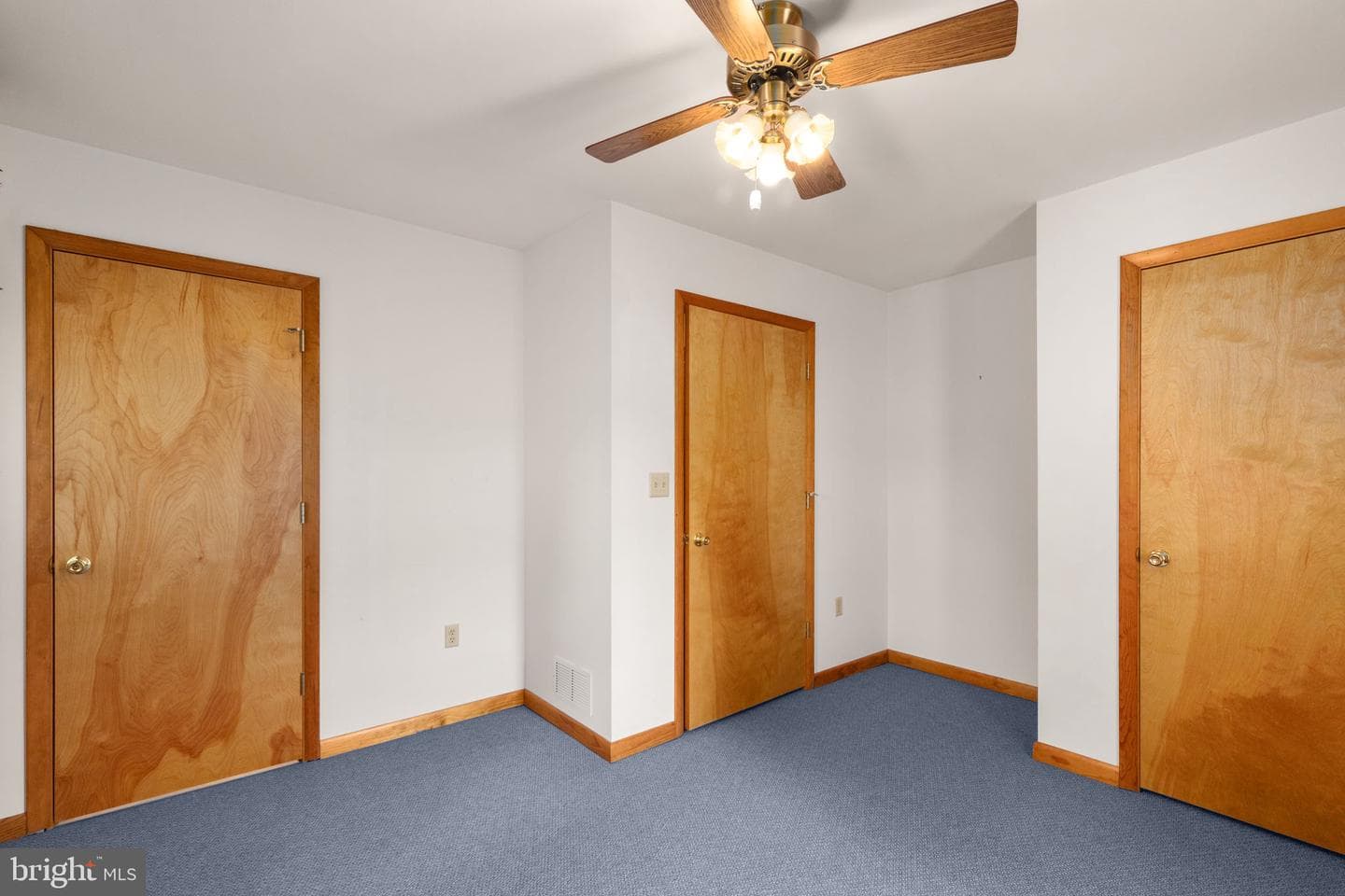 116 Anderson Avenue photo 23