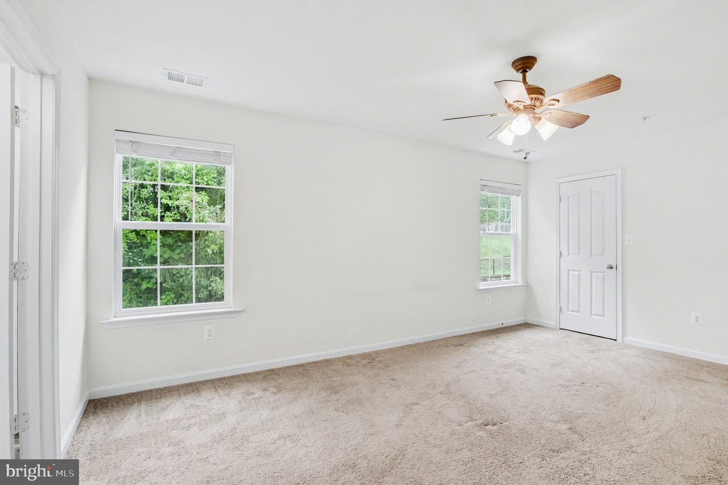 1207 Wishing Well Court photo 17