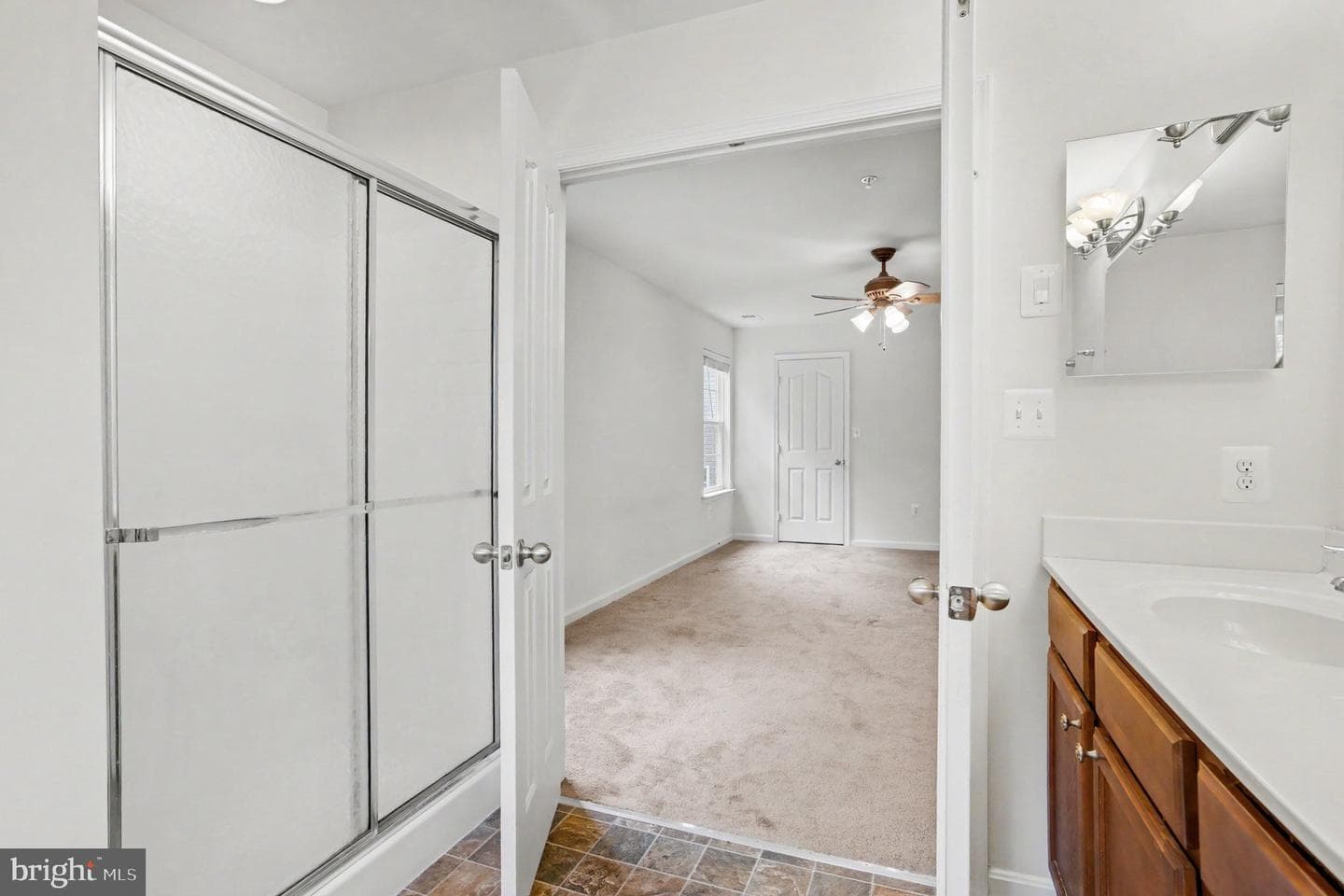 1207 Wishing Well Court photo 23