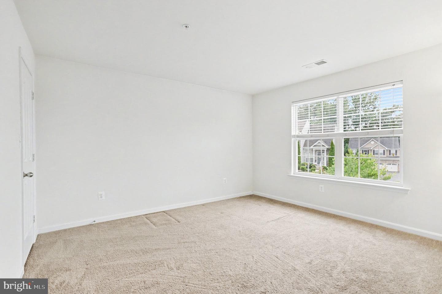 1207 Wishing Well Court photo 25