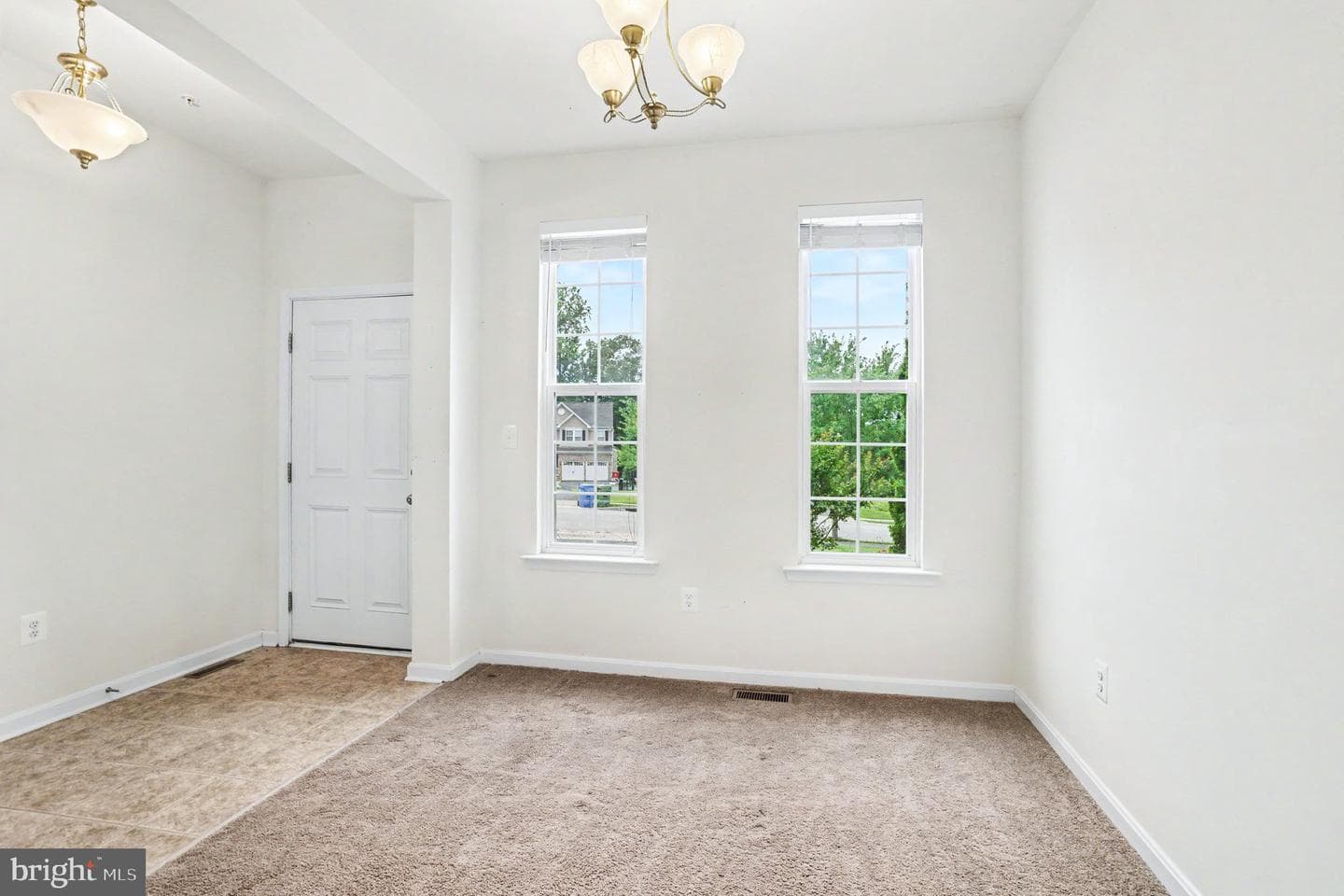1207 Wishing Well Court photo 7