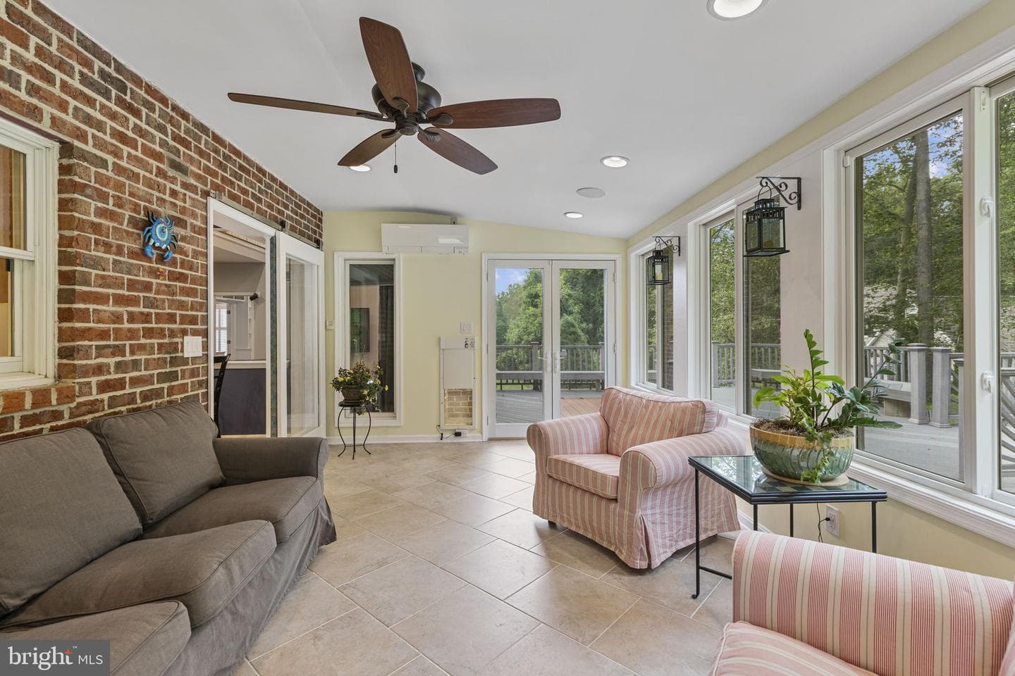 2205 Erin Way photo 18