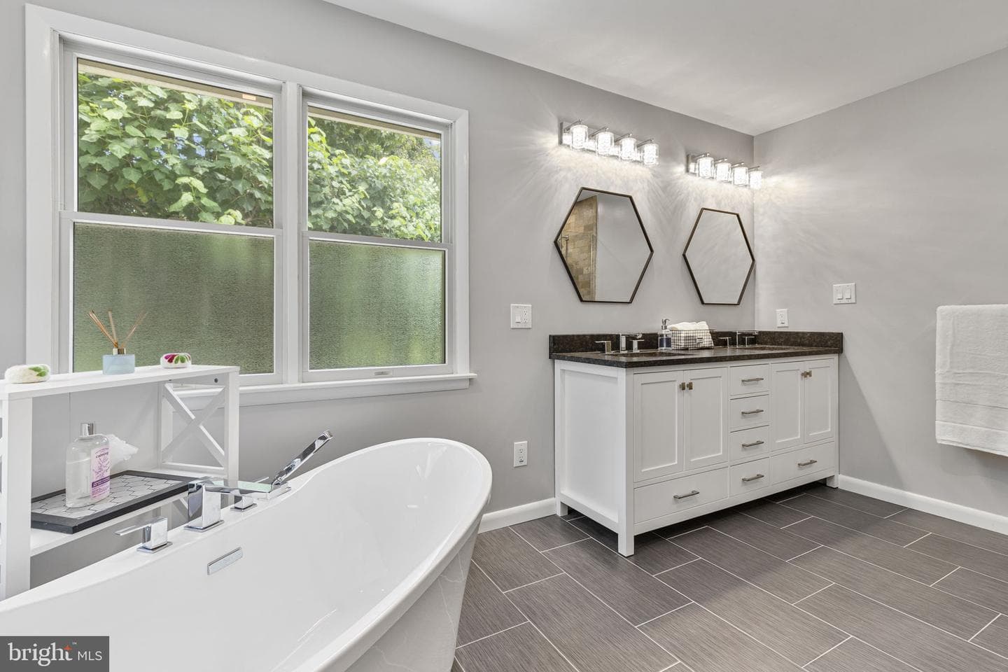 2205 Erin Way photo 43