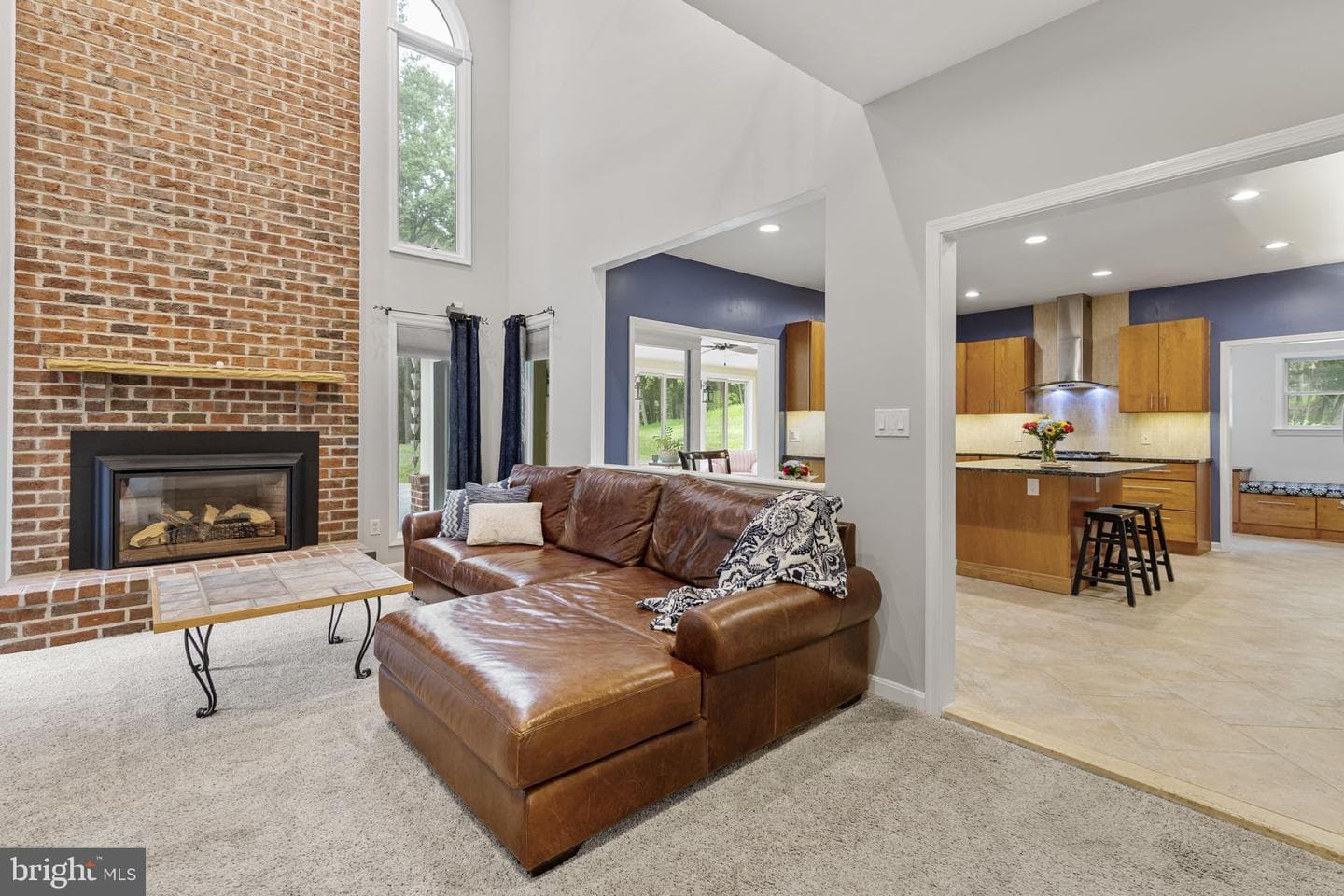 2205 Erin Way photo 8