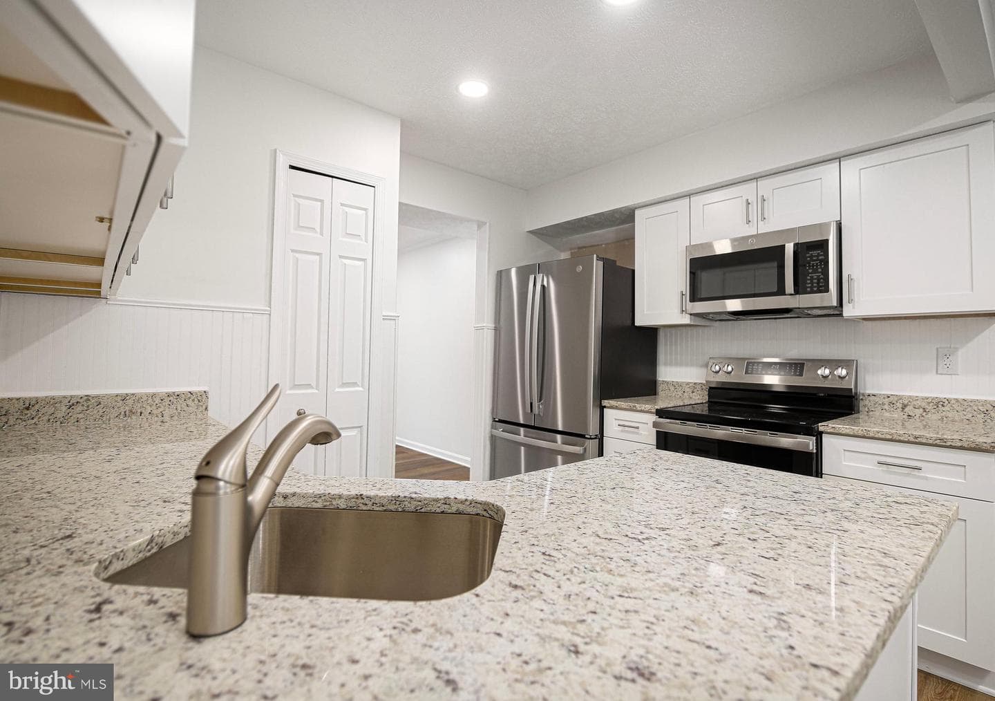 626 Gairloch Place photo 13