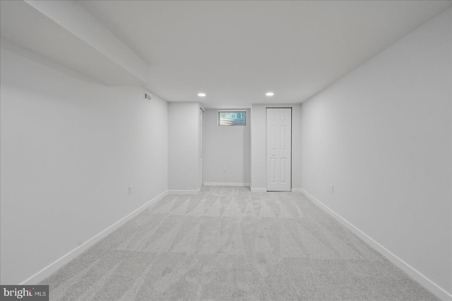 2235 Warfield Drive photo 35