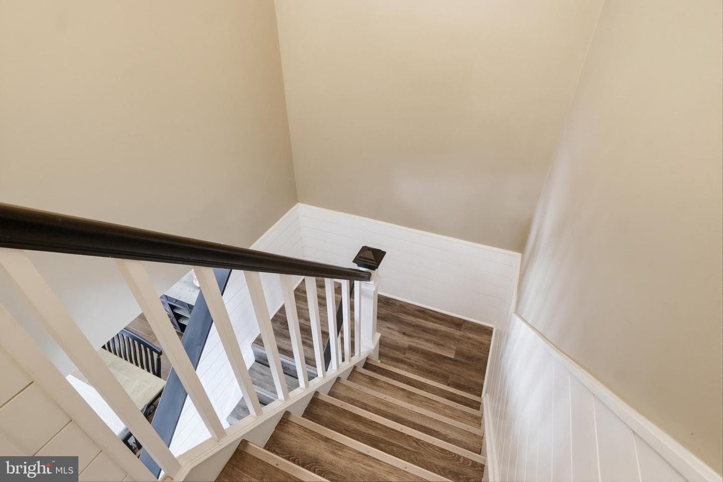 923 Buckland Place photo 34