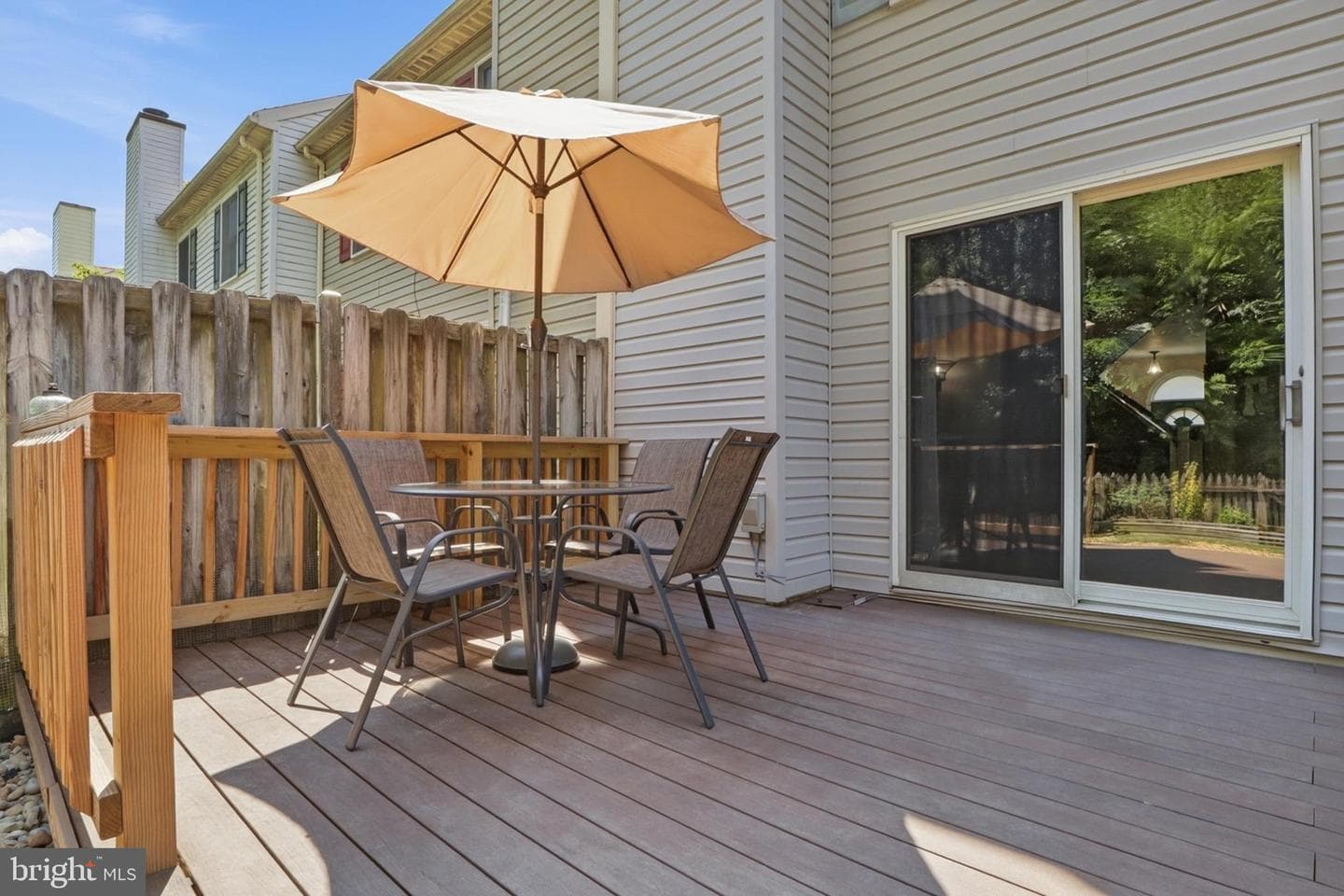 923 Buckland Place photo 39