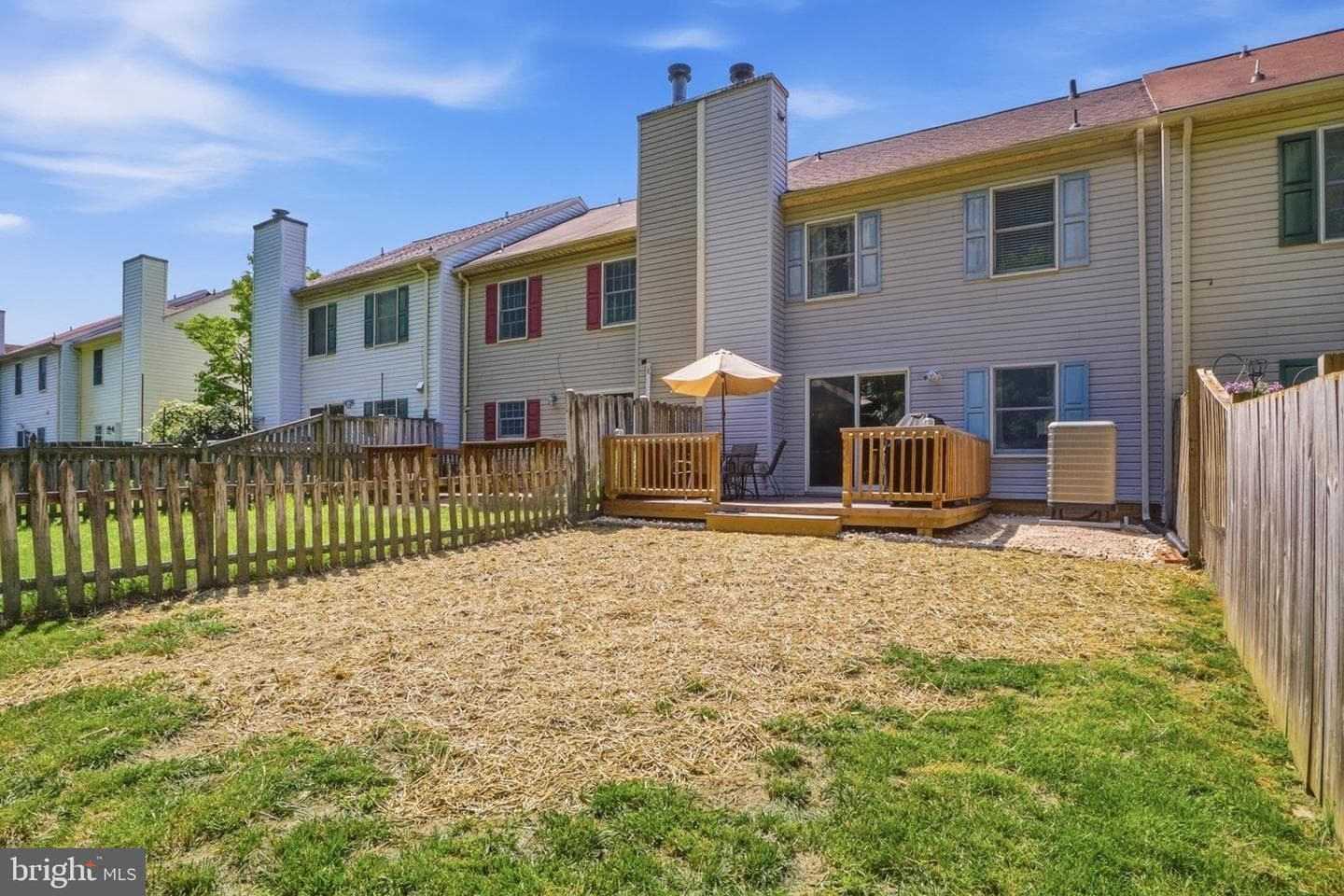 923 Buckland Place photo 42