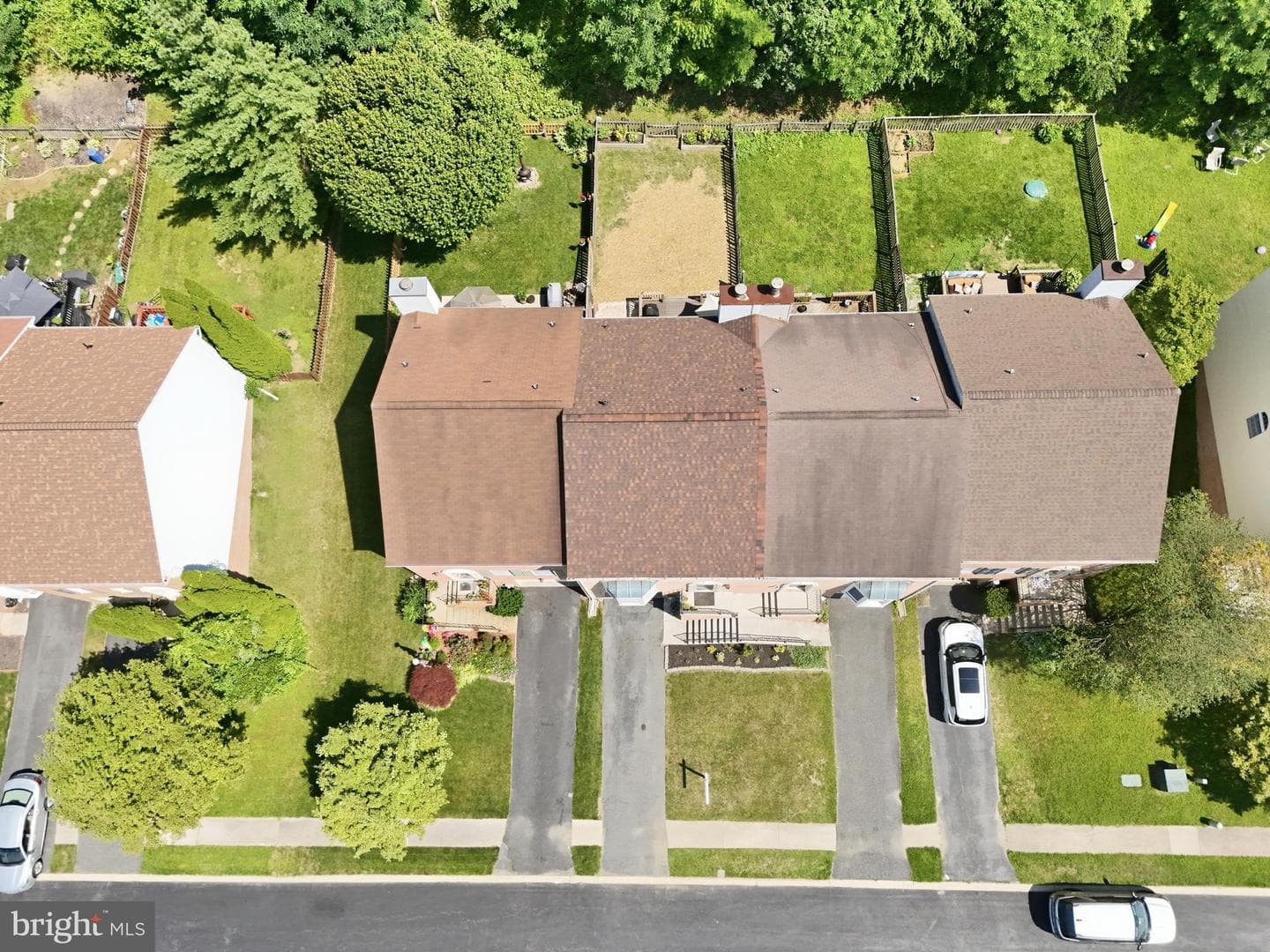 923 Buckland Place photo 47