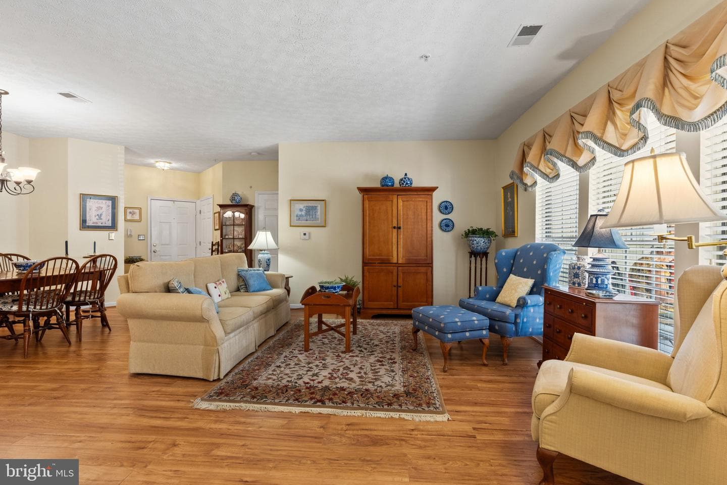 1120 Spalding Drive #13 photo 8