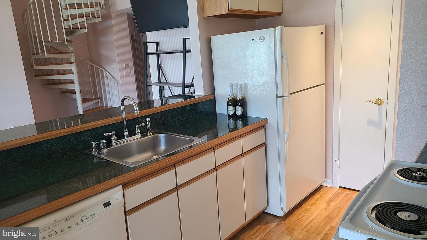 249 Fountain Street #249-D photo 5