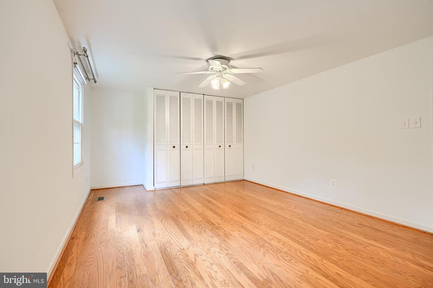 1505 Westminster Ct photo 36