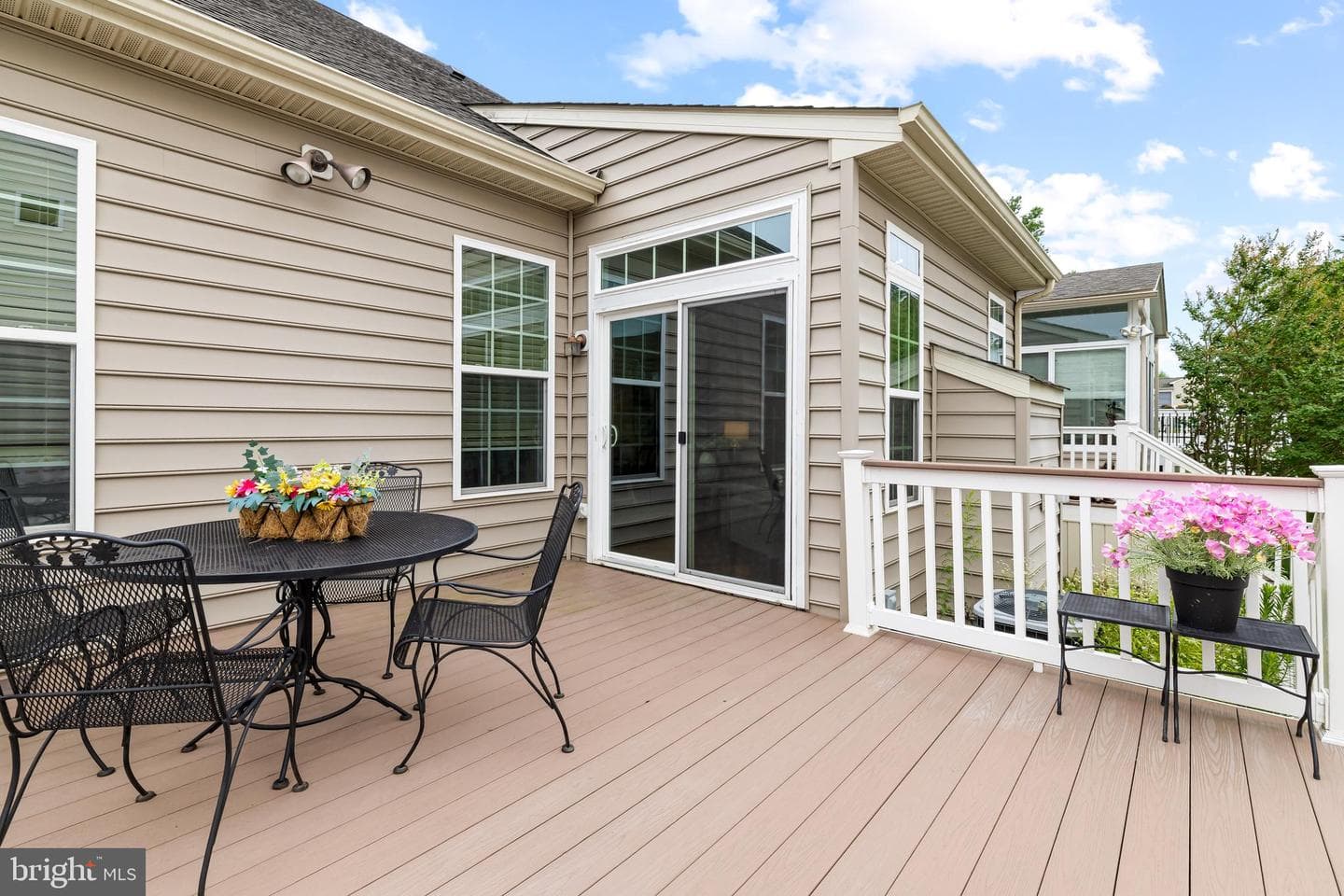 331 Tufton Circle photo 3