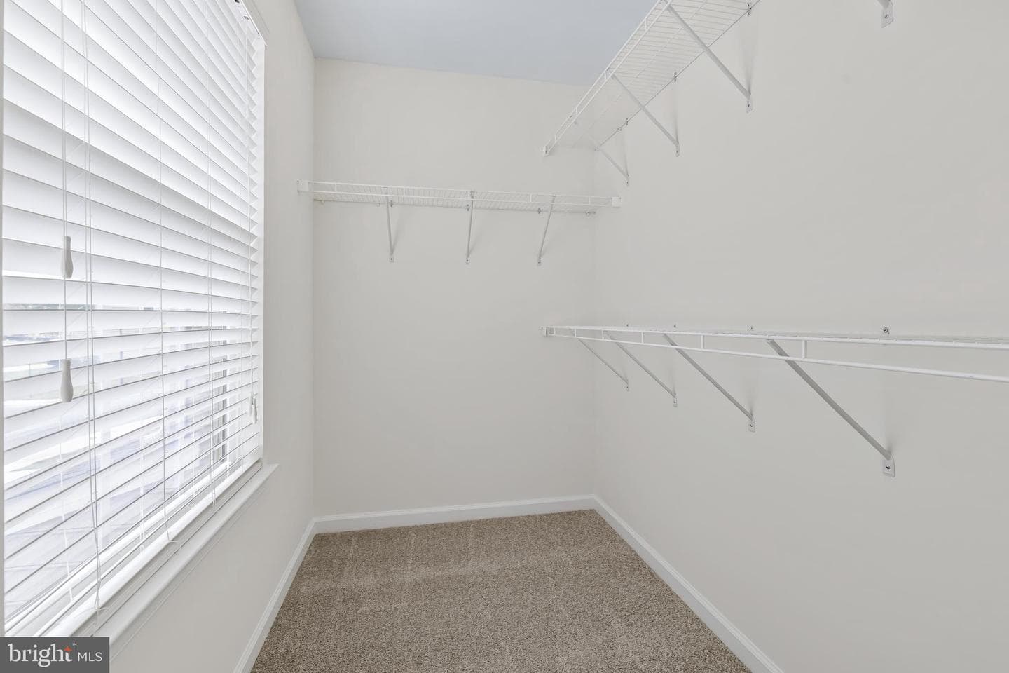 331 Tufton Circle photo 32