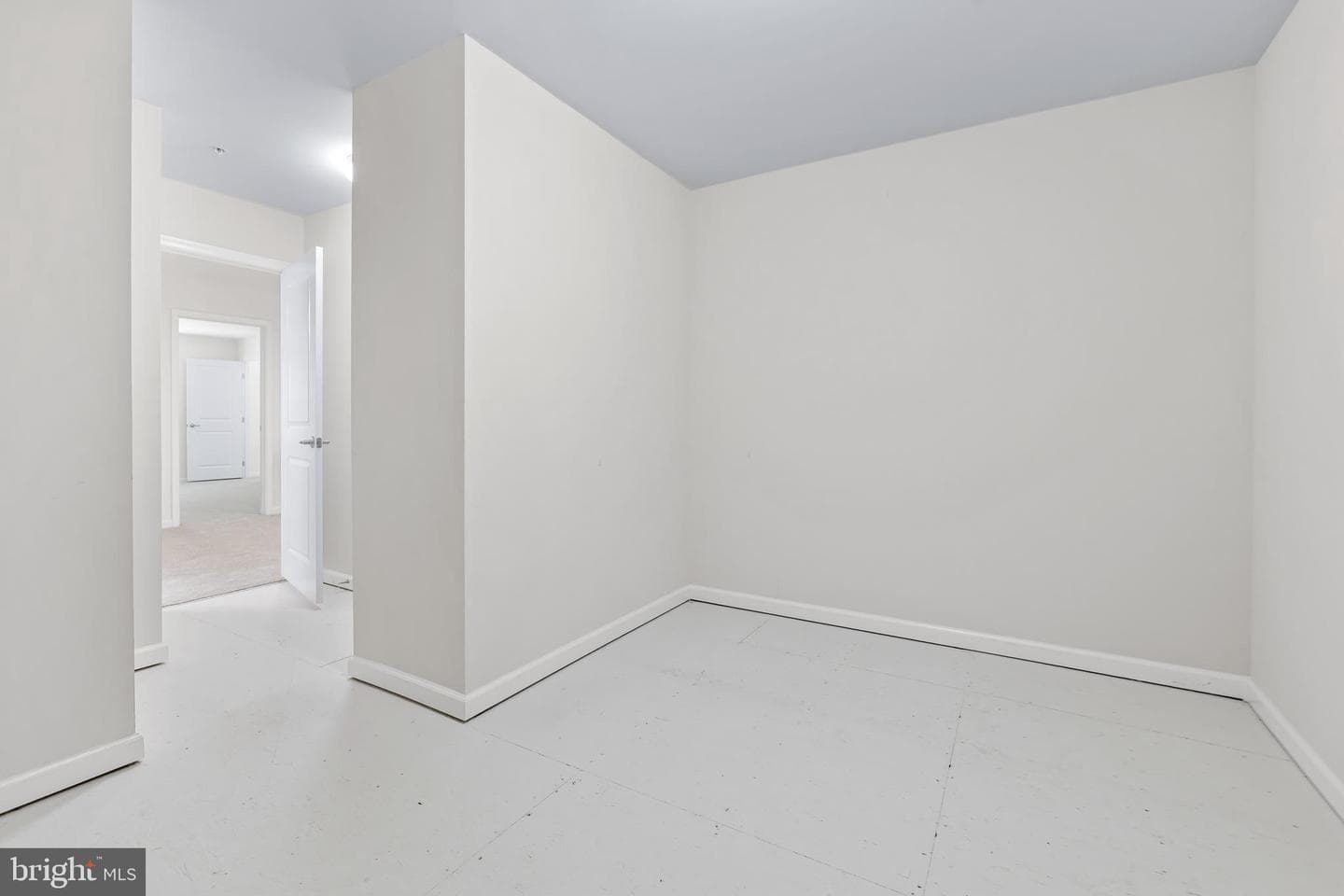 331 Tufton Circle photo 38