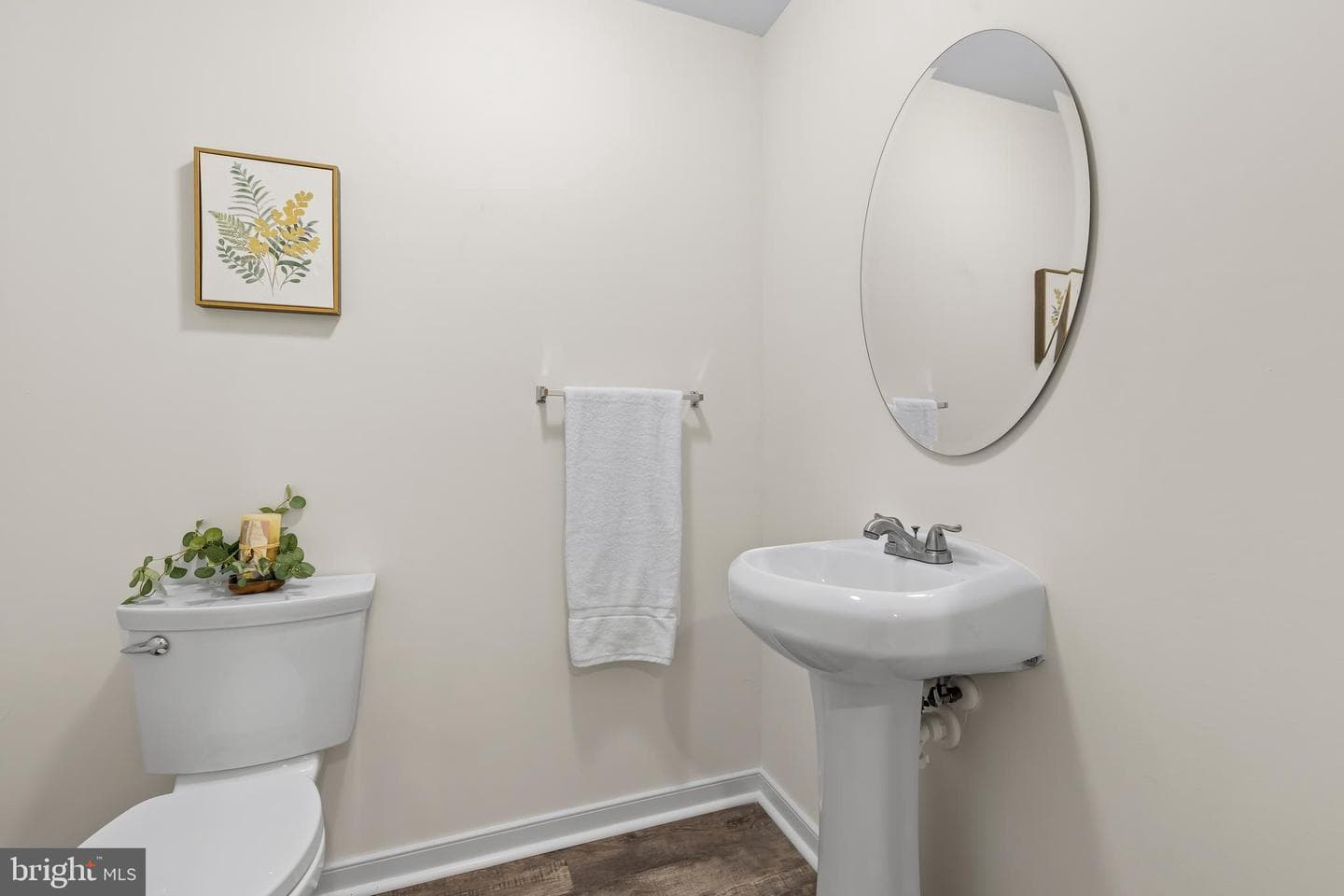 331 Tufton Circle photo 41