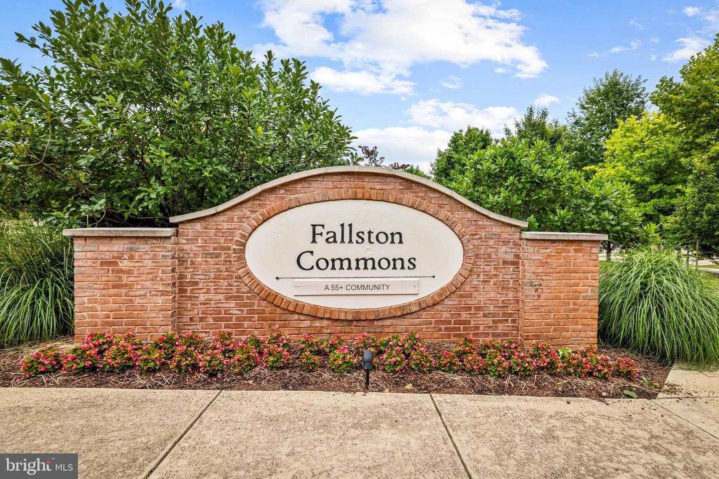 331 Tufton Circle photo 43