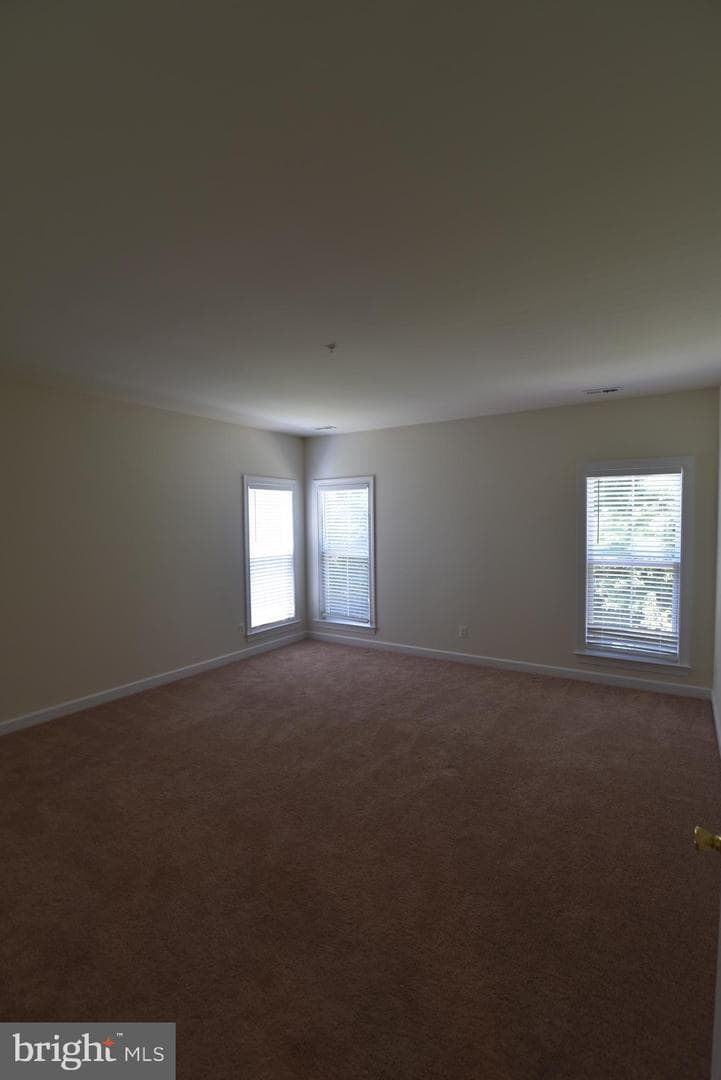 139 Hokeland Drive photo 79