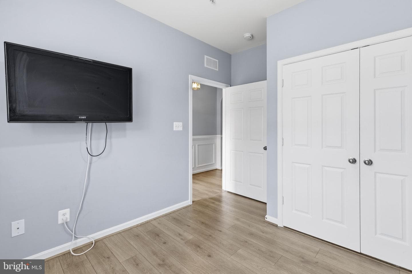 503 Silver Charm Court photo 18