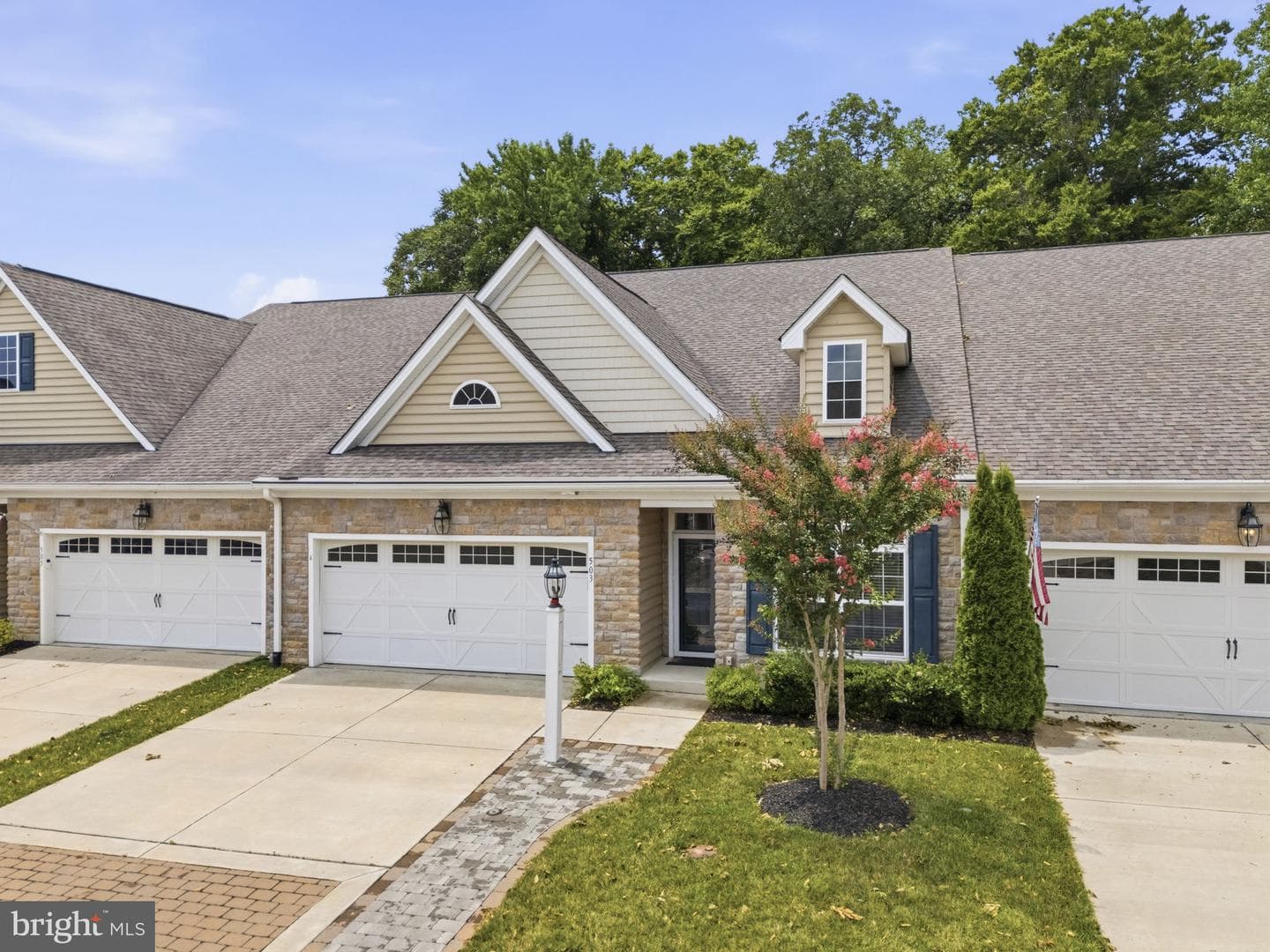 503 Silver Charm Court photo 32