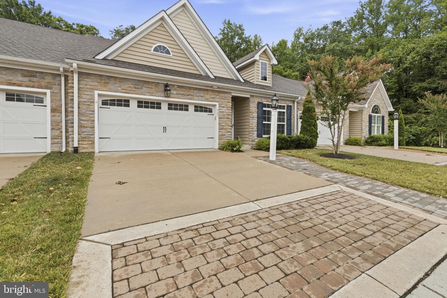 503 Silver Charm Court photo 34