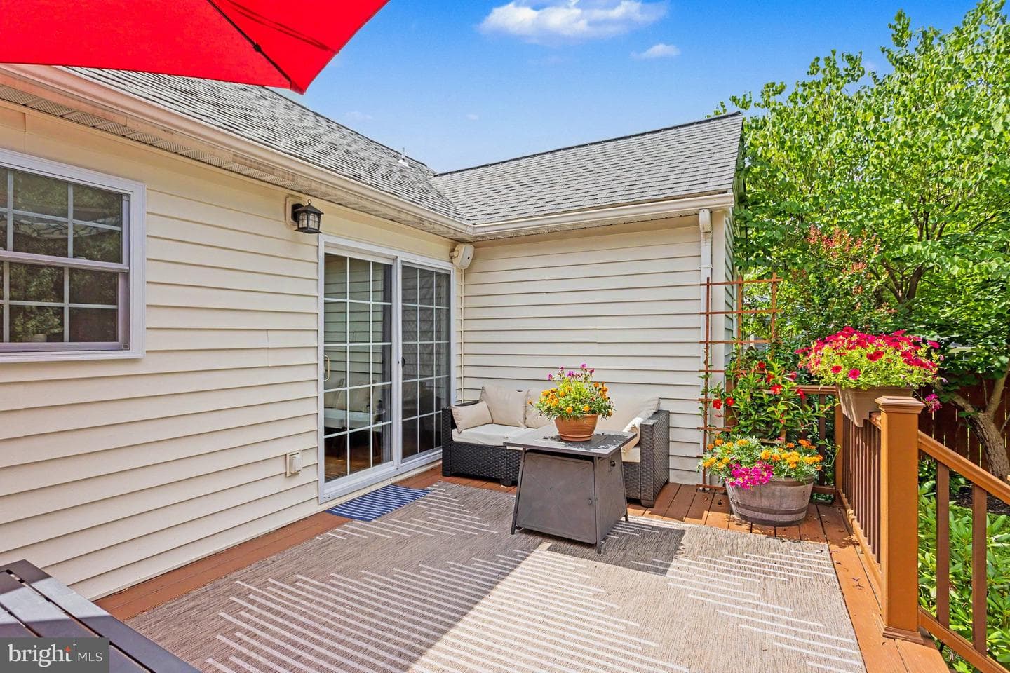 723 Roland Avenue photo 31