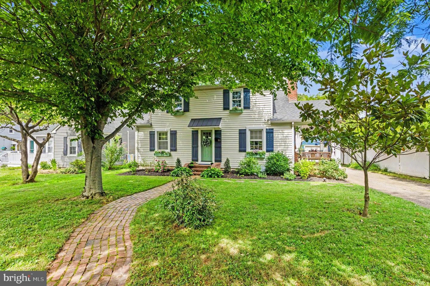 723 Roland Avenue photo 4