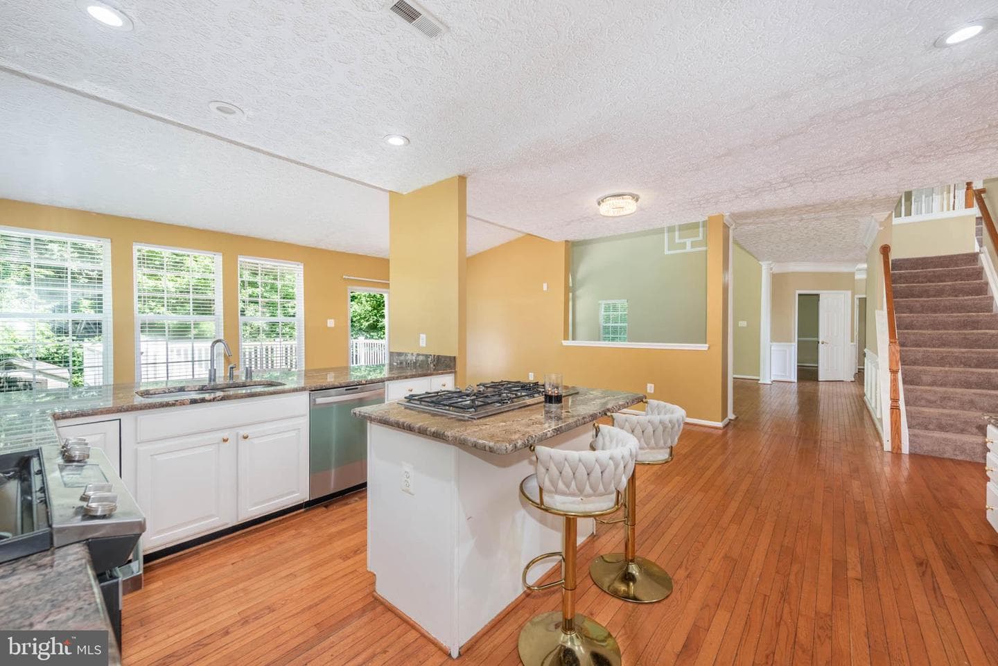 583 Windsong Drive photo 10