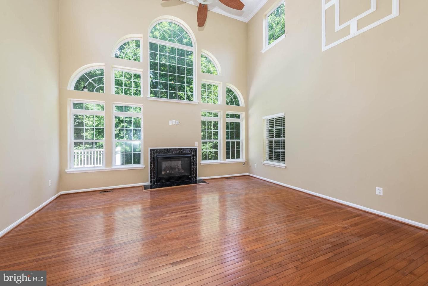 583 Windsong Drive photo 12