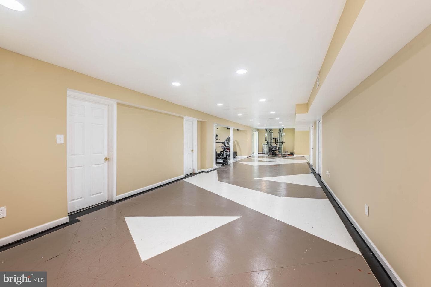 583 Windsong Drive photo 40