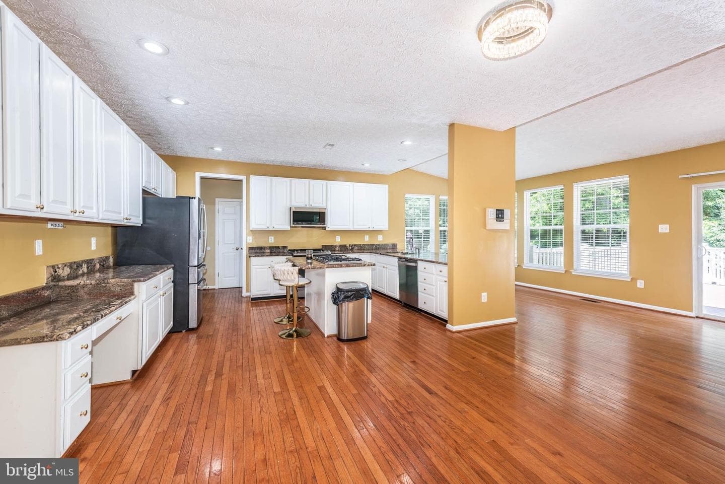 583 Windsong Drive photo 7