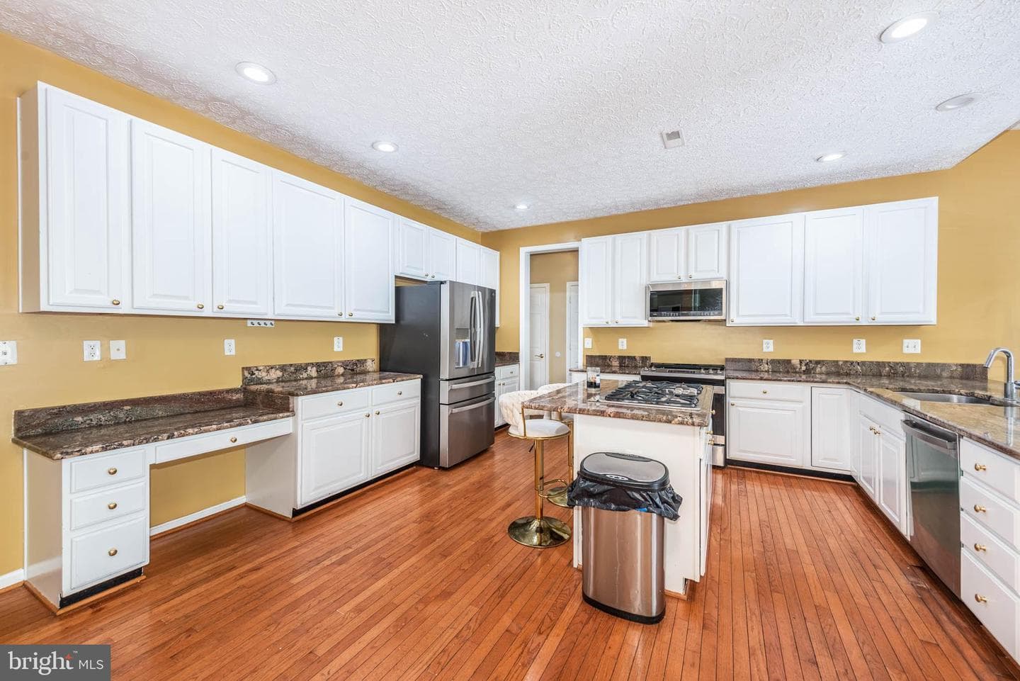 583 Windsong Drive photo 8