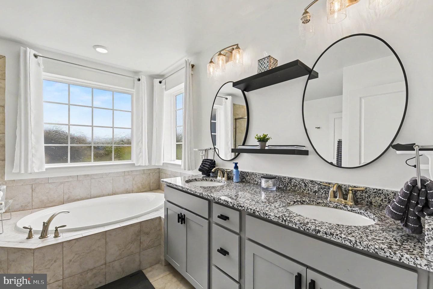 1308 Exmoor Lane photo 22