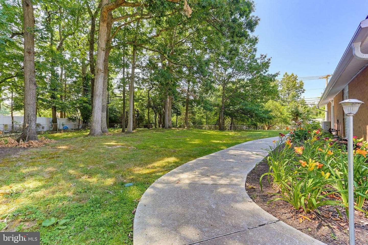 201 Contee Road photo 22