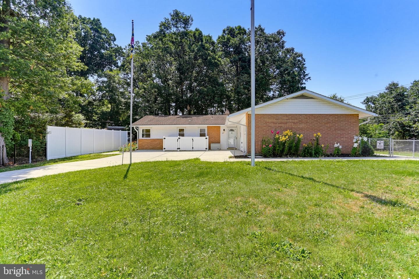 201 Contee Road photo 29