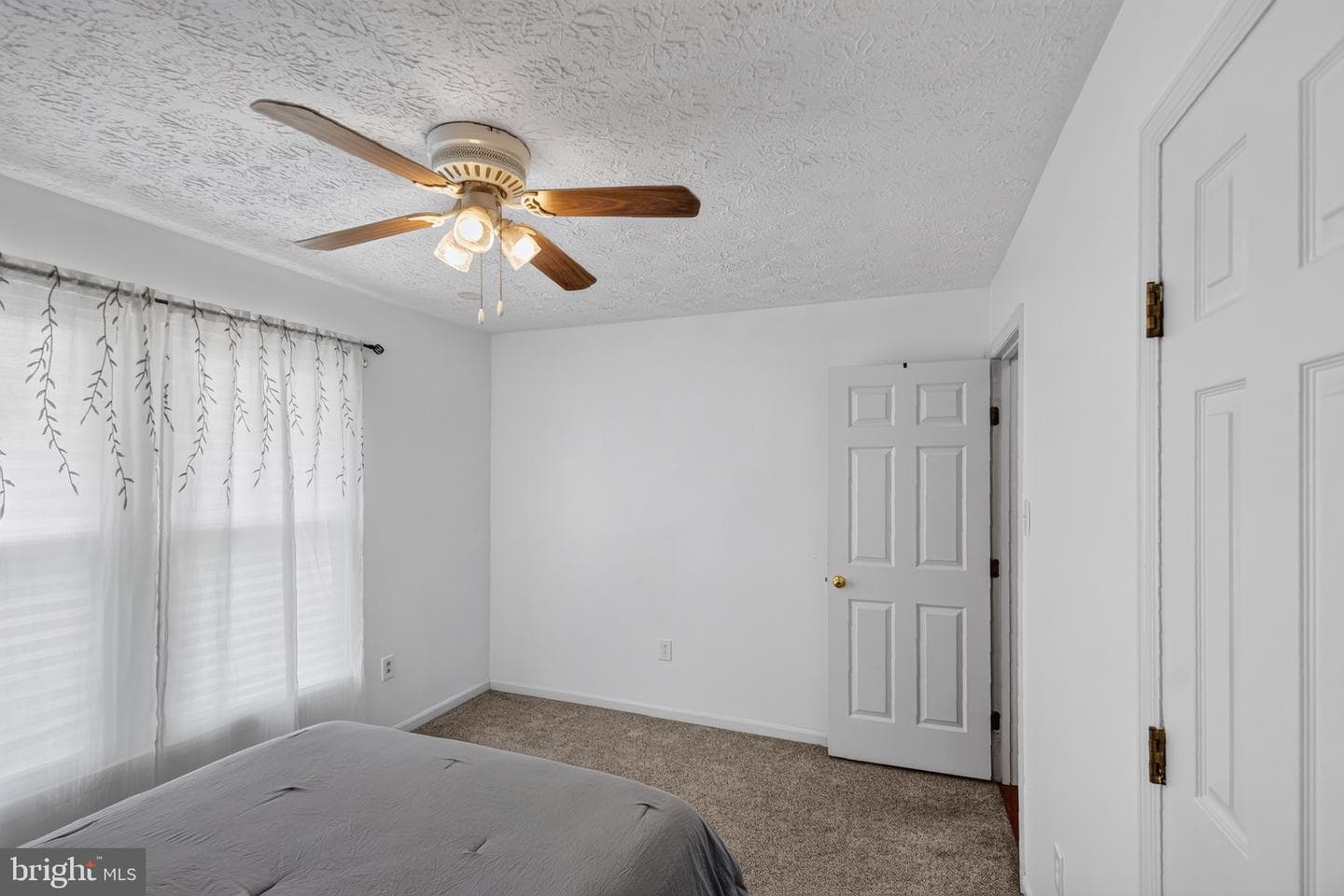 910 Coburn Court photo 10