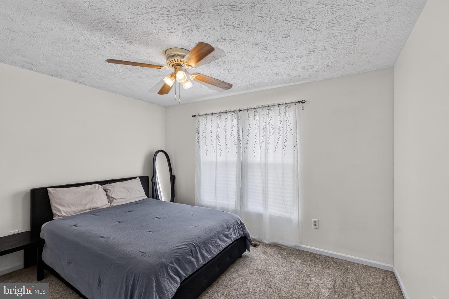 910 Coburn Court photo 8