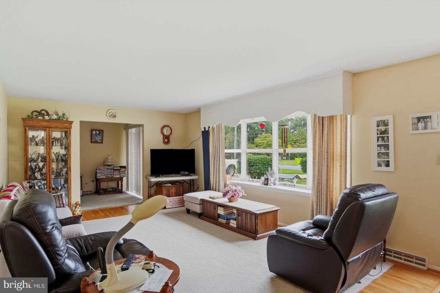 1004 Bernadette Drive photo 4