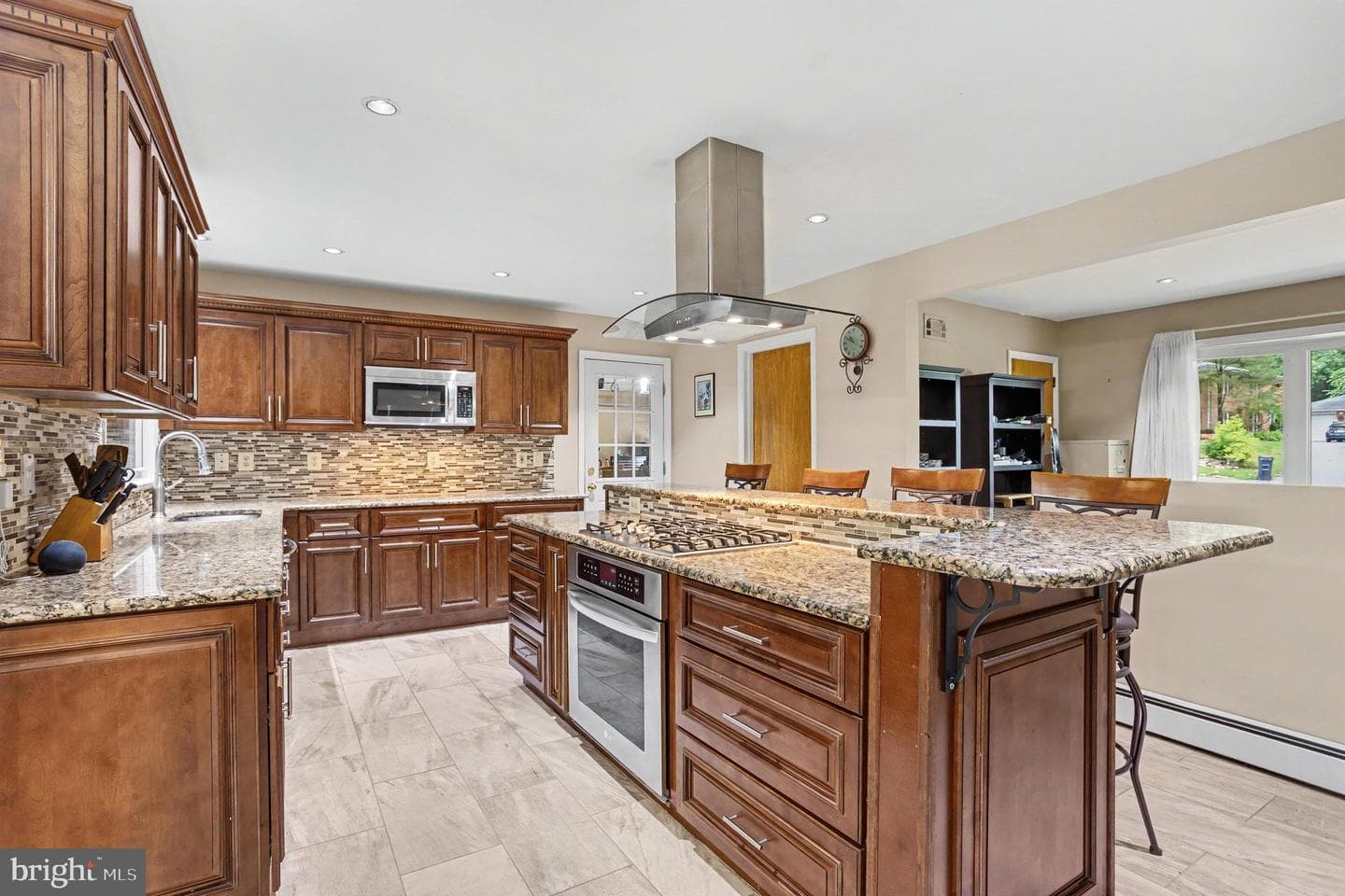 213 Glenwood Road photo 11