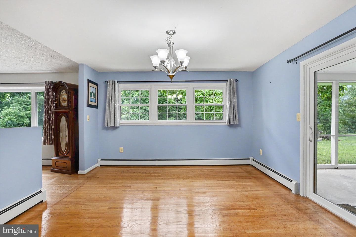 213 Glenwood Road photo 15